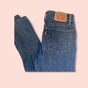 low rise levi skinny jeans